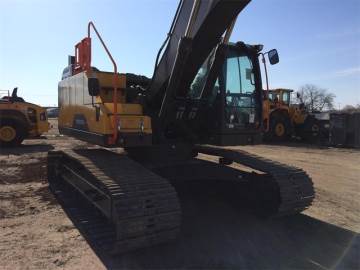 2019 VOLVO EC250EL
