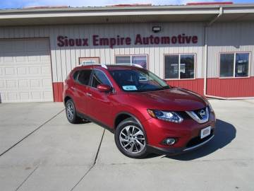 2015 NISSAN ROGUE