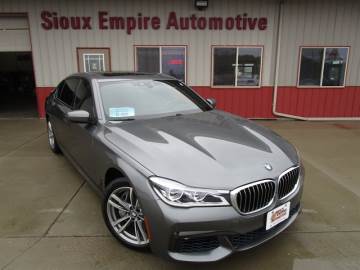 2016 BMW 7 SERIES