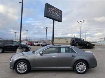 2011 CHRYSLER 300