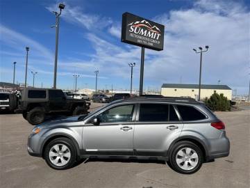2011 SUBARU OUTBACK