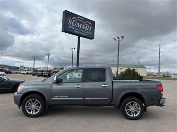 2014 NISSAN TITAN