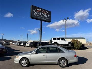 2004 TOYOTA AVALON