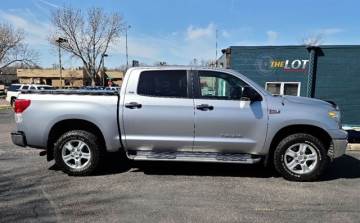 2010 TOYOTA TUNDRA
