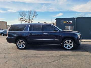 2018 CADILLAC ESCALADE ESV