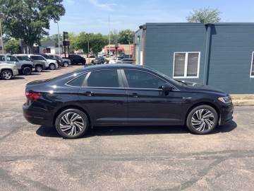 2021 VOLKSWAGEN JETTA
