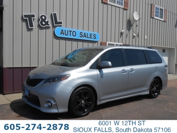 2015 TOYOTA SIENNA