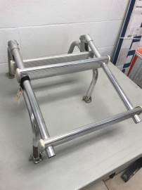 2000 BOAT LADDER