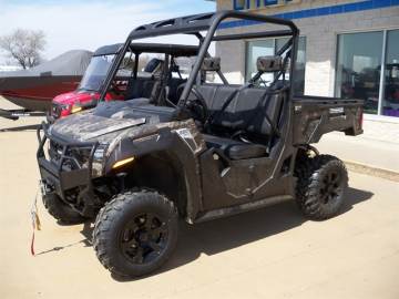 2023 TRACKER OFF ROAD 800 SXS LE