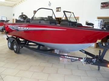 2024 TRACKER TARGA