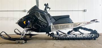 2024 POLARIS® 850 RMK KHAOS SLASH 155 GLOSS BLACK