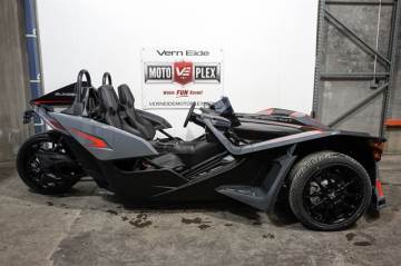 2023 POLARIS SLINGSHOT® SLINGSHOT® SLR RED SHADOW (AUTODRIVE)
