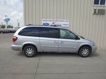 2007 CHRYSLER TOWN & COUNTRY