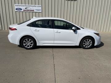 2021 TOYOTA COROLLA