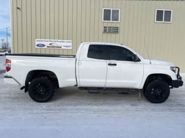 2019 TOYOTA TUNDRA