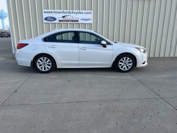 2017 SUBARU LEGACY
