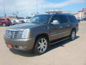 2011 CADILLAC ESCALADE ESV