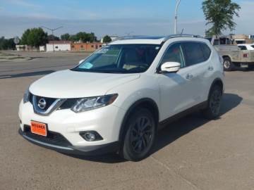 2016 NISSAN ROGUE