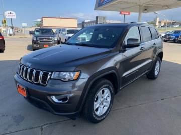2017 JEEP GRAND CHEROKEE