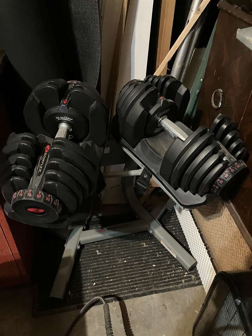 84075