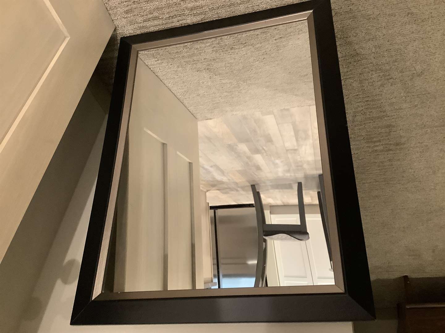 84055