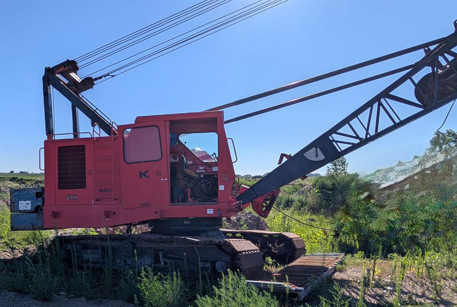 84004