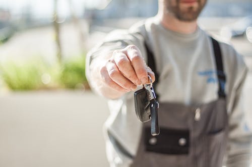 How the Size of Your Down Payment on a Car Affects Your Car Loan