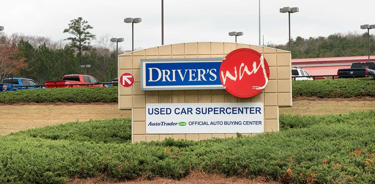 Driver's Way road sign at the Hwy 280 location in Birmingham, AL