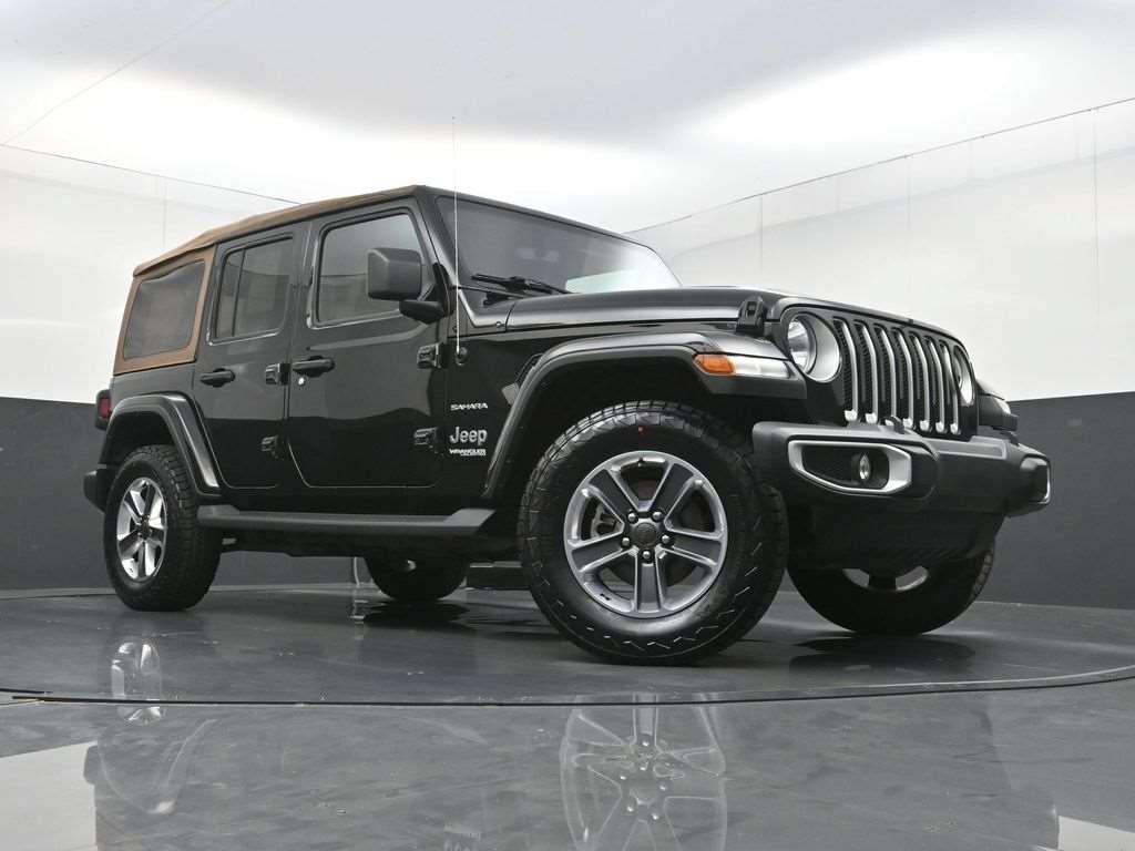 Used 2022 Jeep Wrangler Unlimited four-door, front three-quarter view