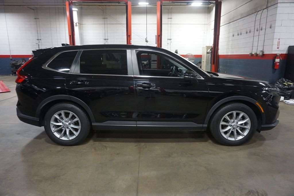 Used Honda CR-V crossover at Driver's Way during the Labor Day Sales Event