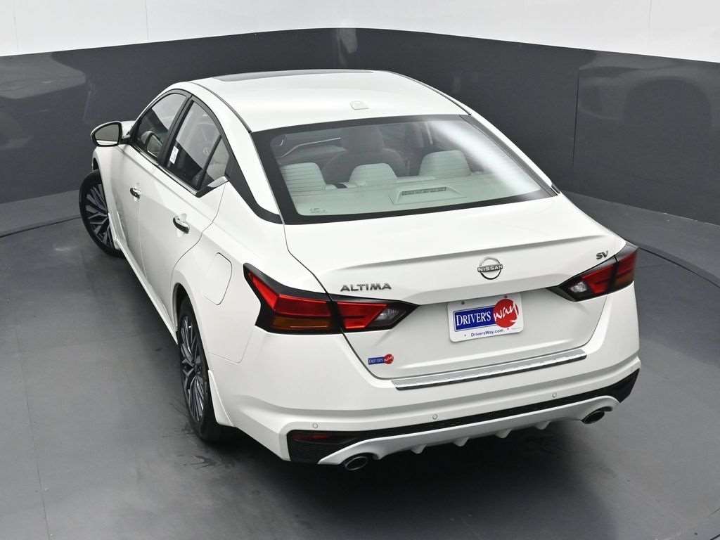 Used Nissan Altima SV exterior, an affordable commuter sedan for Birmingham AL traffic