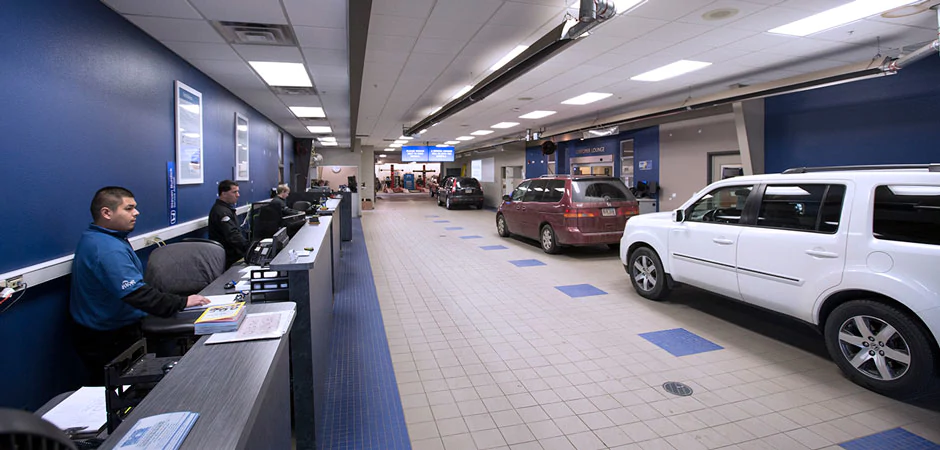 Service deaprtment Vern Eide Honda
