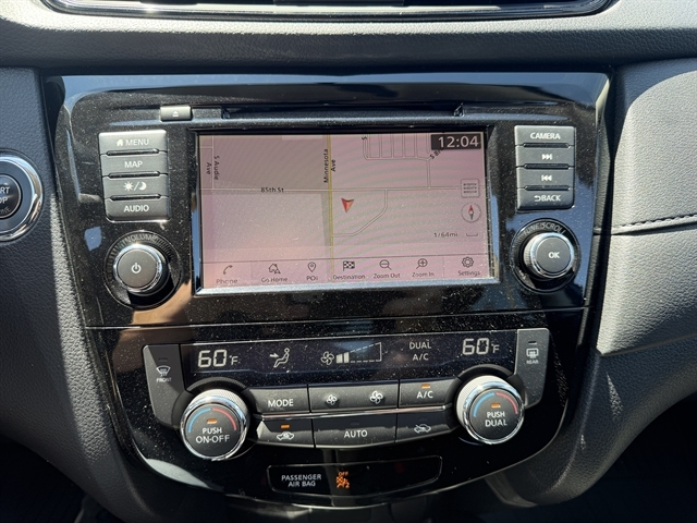 2018 Nissan Rogue SV - Photo 10