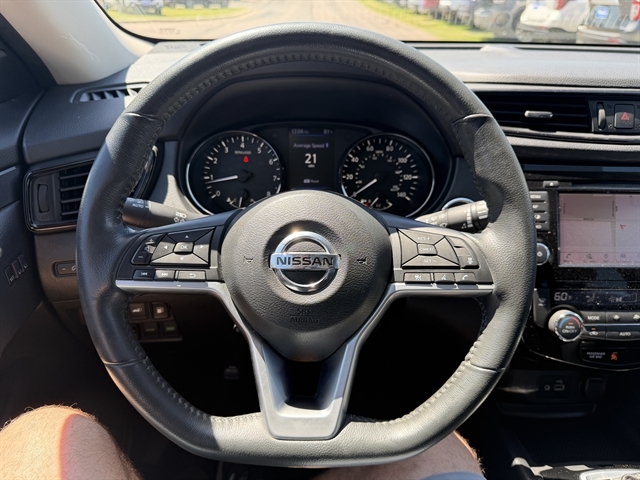 2018 Nissan Rogue SV - Photo 14