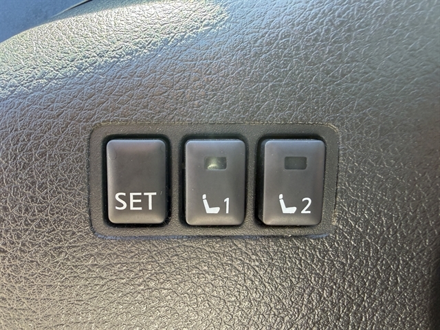 2018 Nissan Rogue SV - Photo 18