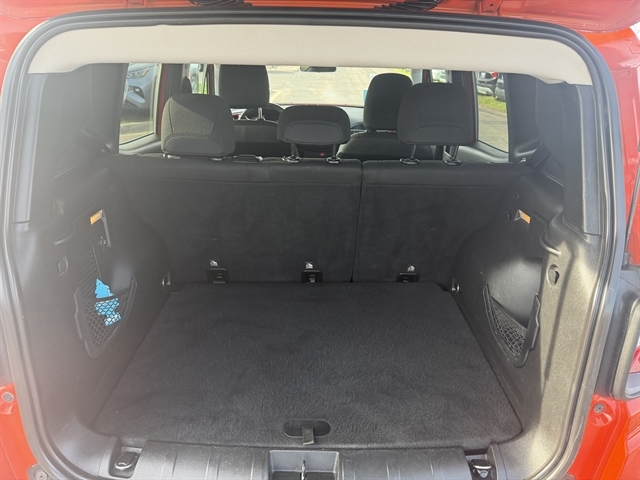 2016 Jeep Renegade Trailhawk - Photo 10