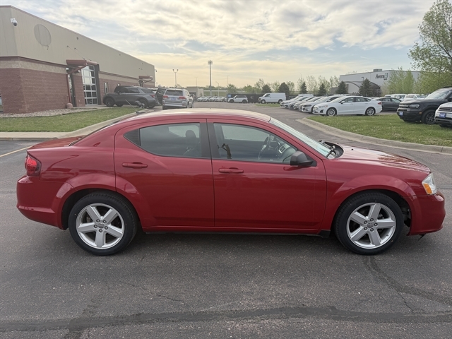 2013 Dodge Avenger SE - Photo 7