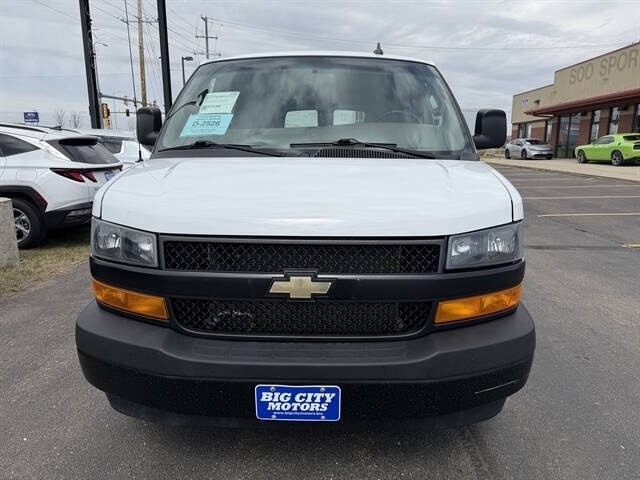 2021 Chevrolet Express Cargo Work Van - Photo 7