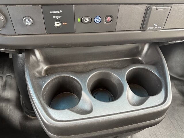 2021 Chevrolet Express Cargo Work Van - Photo 14