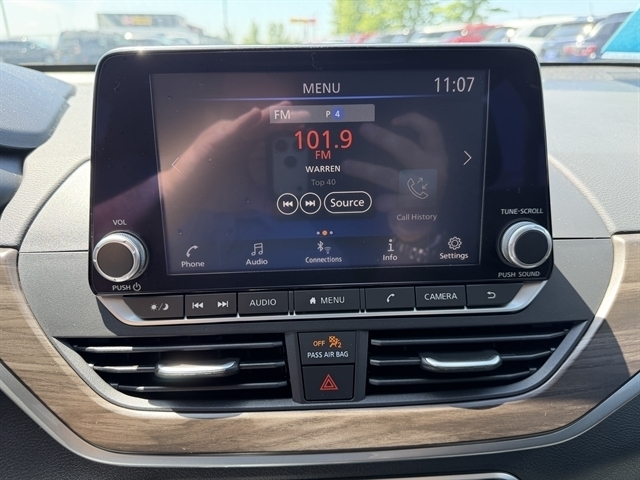 2024 Nissan Altima SV - Photo 10