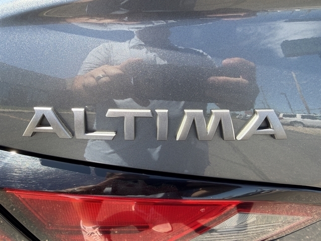 2024 Nissan Altima SV - Photo 19