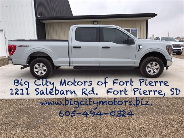 2023 Ford F-150 XL 4x4 SuperCrew 5-1/2 Box's photo