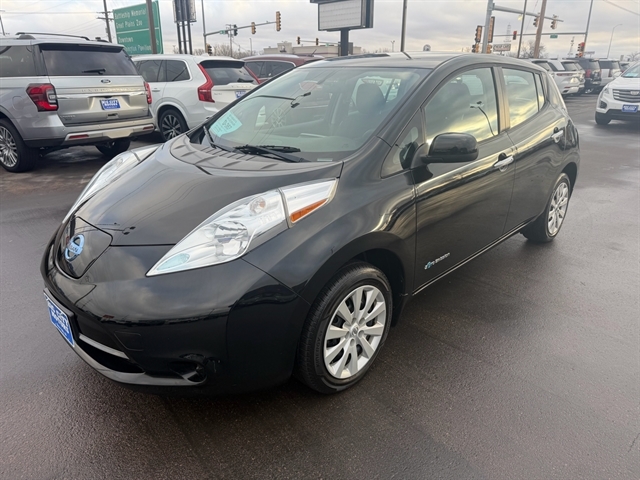 2017 Nissan LEAF S