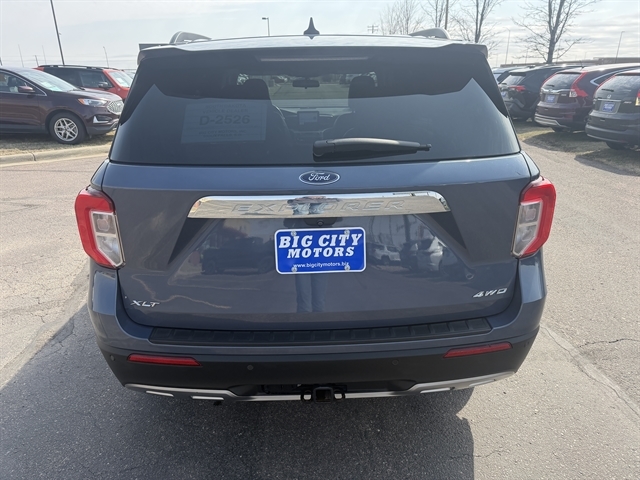 2021 Ford Explorer XLT 4WD's photo