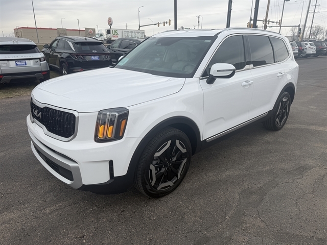 2023 Kia Telluride SX X-Pro's photo