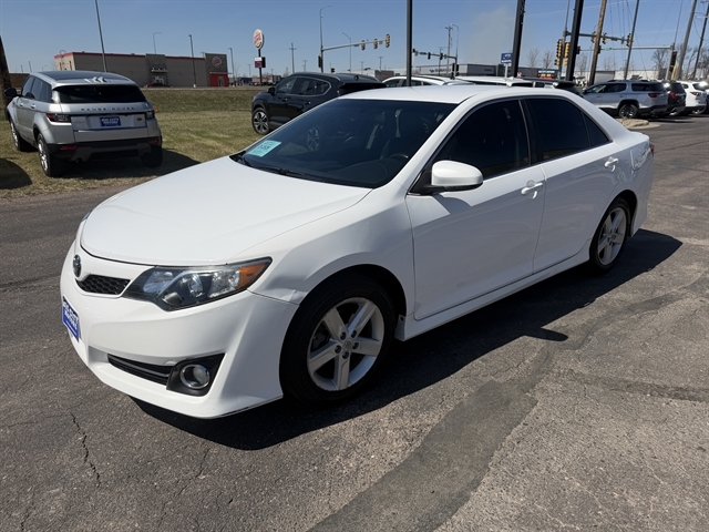 2012 Toyota Camry SE