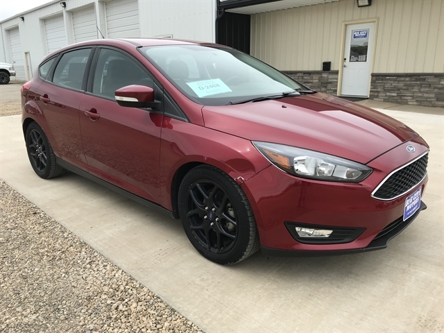 2016 Ford Focus 5 Door Hatch SE's photo
