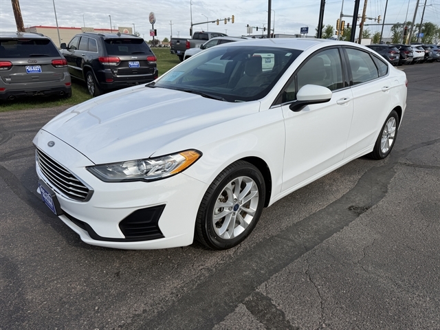 2019 Ford Fusion SE FWD's photo
