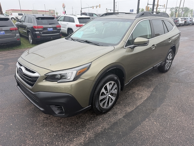 2021 Subaru Outback Premium's photo