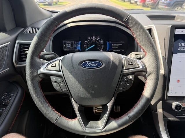 2024 Ford Edge ST-Line - Photo 14